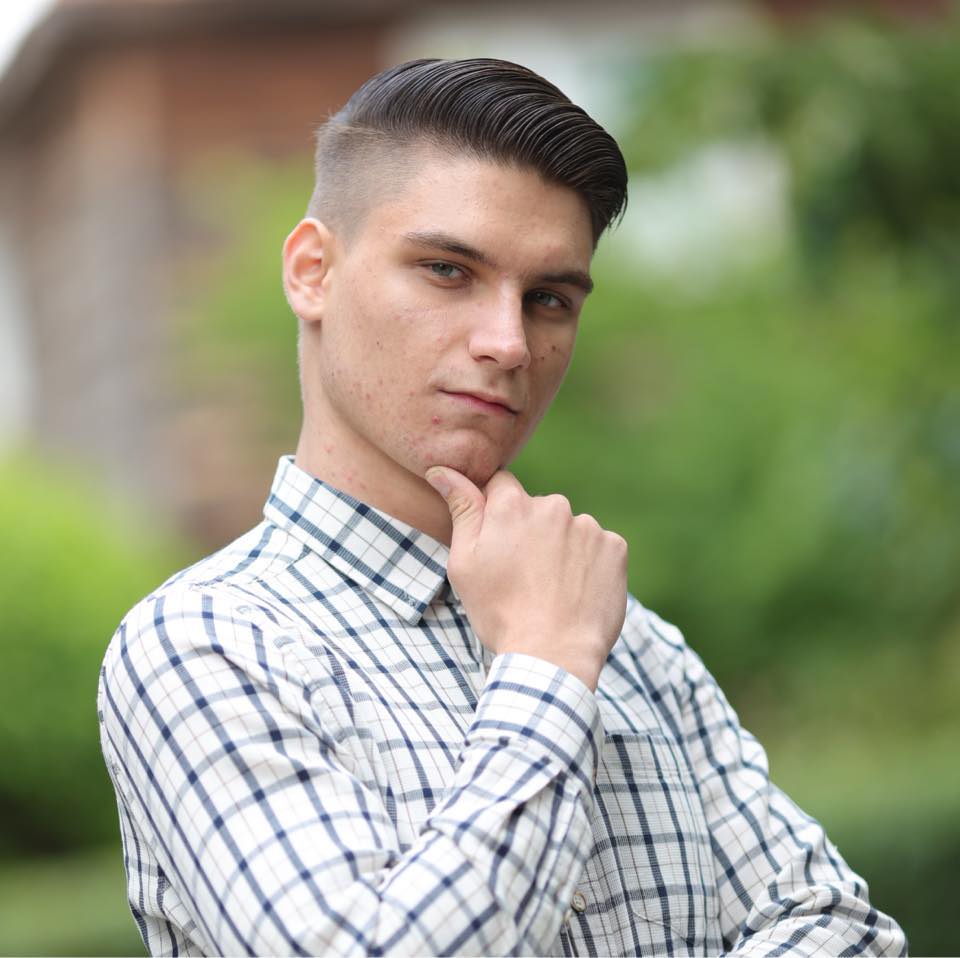 Alt Image